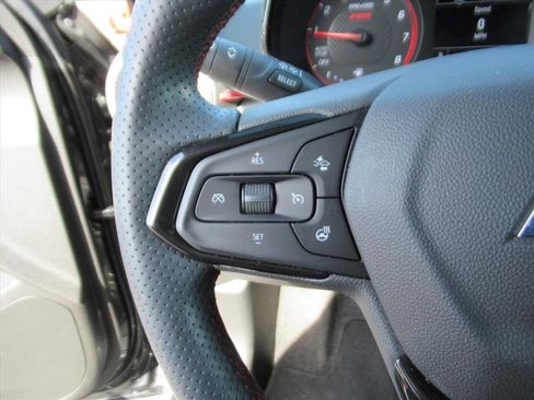 Certified 2024 Chevrolet Trax RS w/ Driver Confidence Package image 16