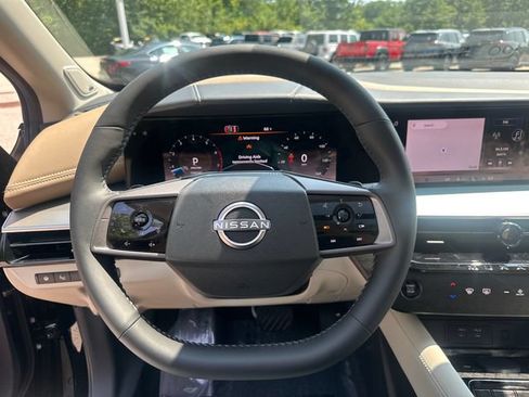 Used 2026 Nissan Murano Platinum w/ Technology Package AWD/4WD image 35