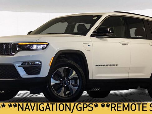 Used 2024 Jeep Grand Cherokee Limited 4xe image 2