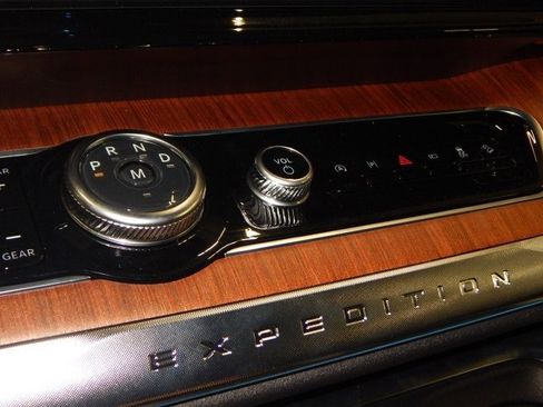 New 2025 Ford Expedition Max King Ranch image 24