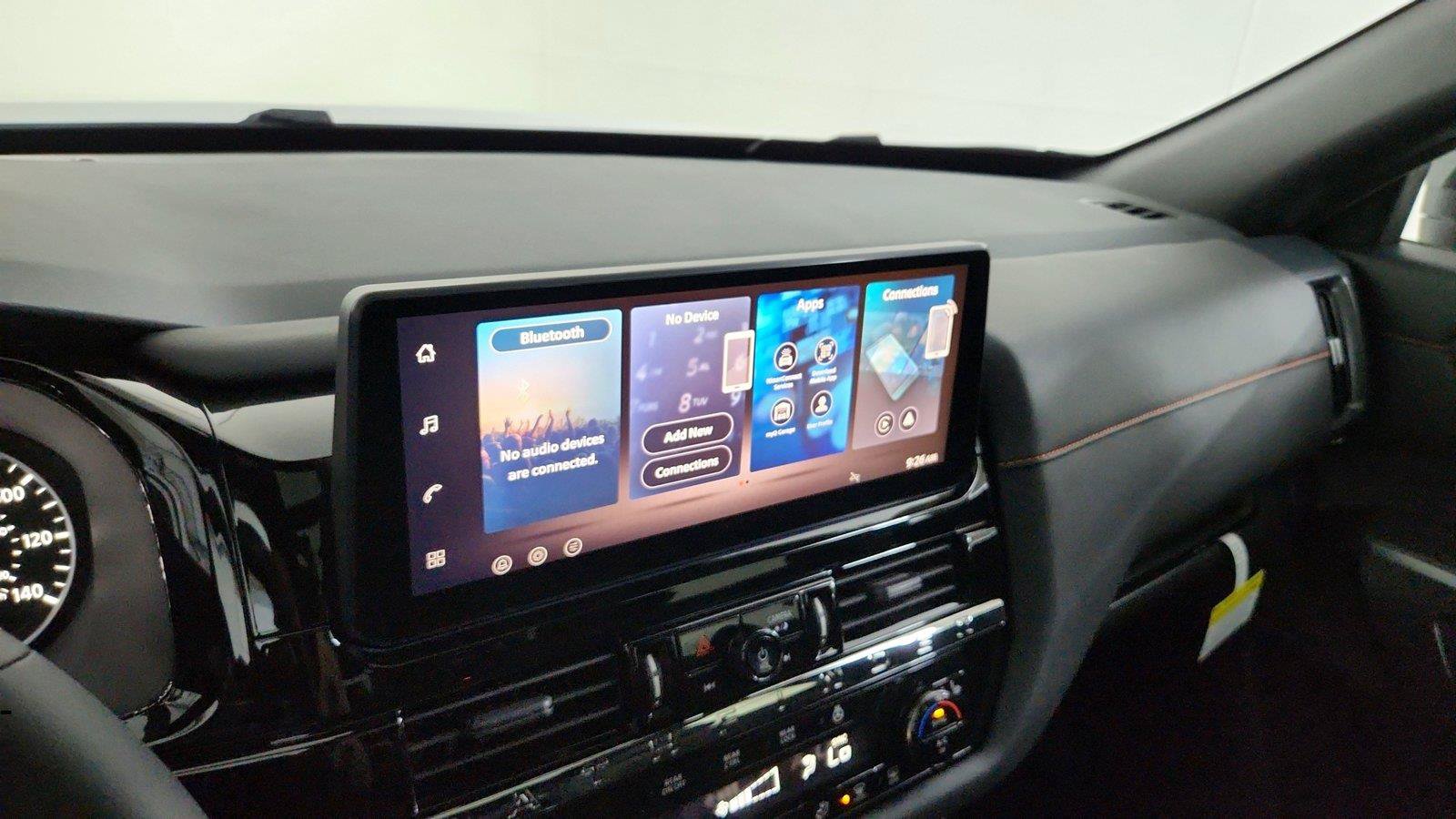 Used 2026 Nissan Pathfinder Rock Creek AWD/4WD image 33