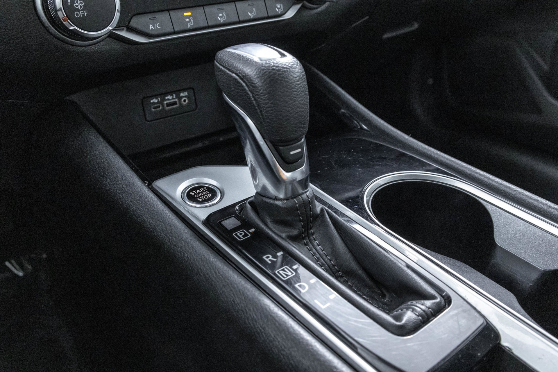 Used 2024 Nissan Altima 2.5 SV FWD image 31