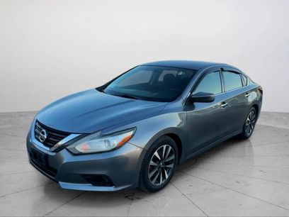 Used 2016 Nissan Altima 2.5 SV