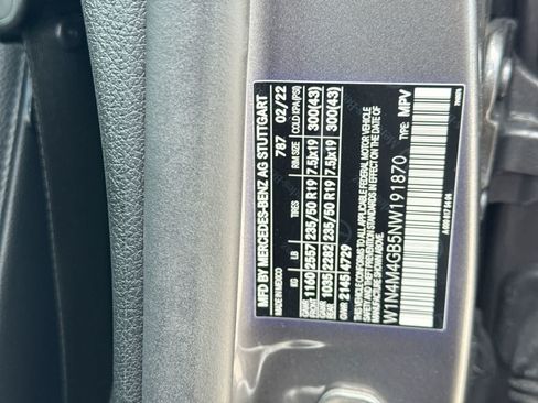 Used 2022 Mercedes-Benz GLB 250 image 33