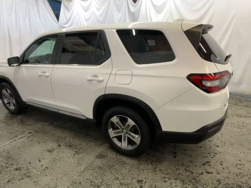 Used 2023 Honda Pilot EX-L image 9