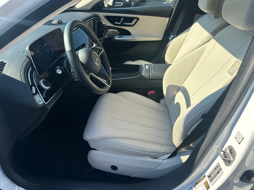 Certified 2026 Mercedes-Benz E 350 Sedan image 3