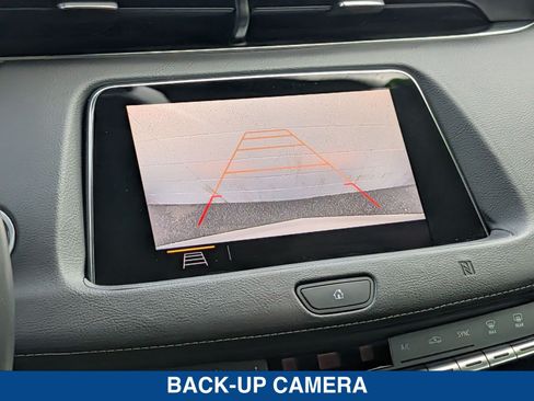 Used 2019 Cadillac XT4 Premium Luxury FWD image 30