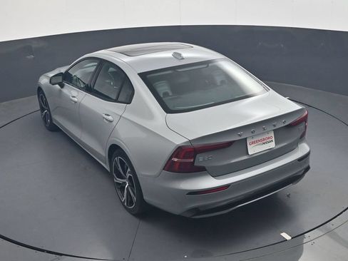 Used 2024 Volvo S60 B5 Core w/ Climate Package FWD image 36