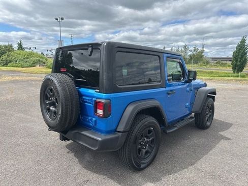 Used 2021 Jeep Wrangler Sport AWD/4WD image 8