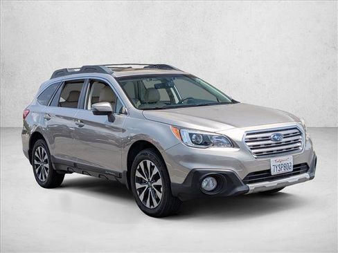 Used 2017 Subaru Outback 2.5i Limited AWD/4WD image 4
