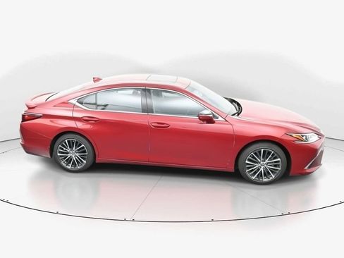 Used 2022 Lexus ES 350 w/ Premium Package image 13