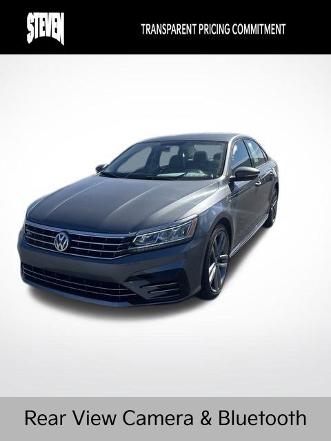 Used 2018 Volkswagen Passat 2.0T R-Line w/ R-Line Lighting Package FWD image 1