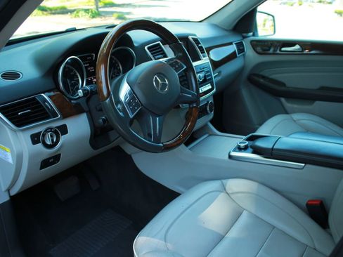Used 2012 Mercedes-Benz ML 350 BlueTEC 4MATIC image 10