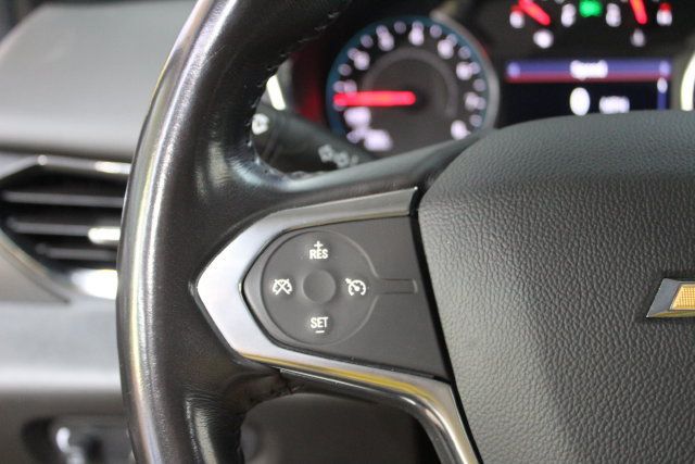 Used 2020 Chevrolet Traverse LT FWD image 16
