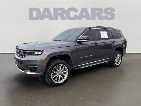 Used 2022 Jeep Grand Cherokee L Summit w/ Advanced Protech Group IV AWD/4WD image 3