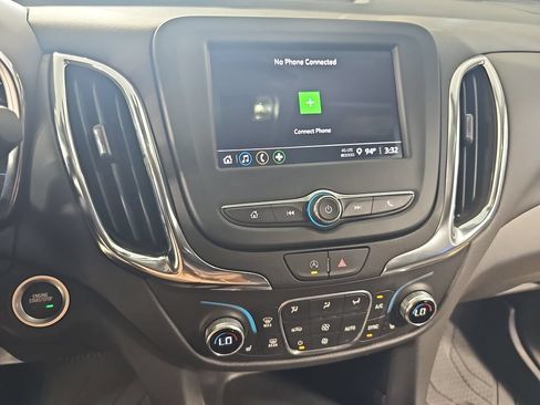 Certified 2024 Chevrolet Equinox LT w/ LPO, Floor Liner Package FWD image 26