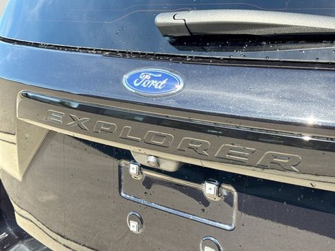 Used 2023 Ford Explorer ST w/ Equipment Group 401A AWD/4WD image 15
