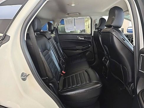 Used 2023 Ford Edge SEL AWD/4WD image 32
