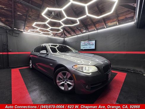 Used 2013 BMW 528i Sedan RWD image 1