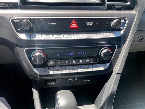 Used 2019 Hyundai Sonata SEL FWD image 31