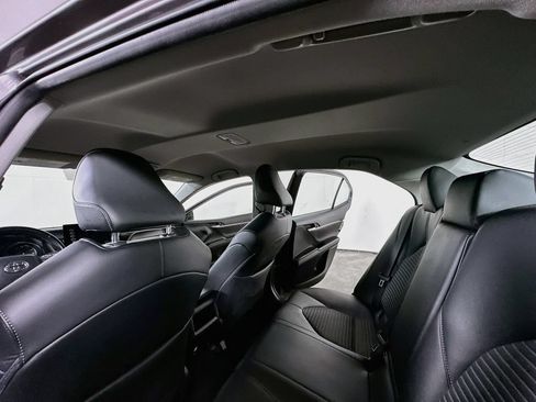 Used 2023 Toyota Camry SE FWD image 13