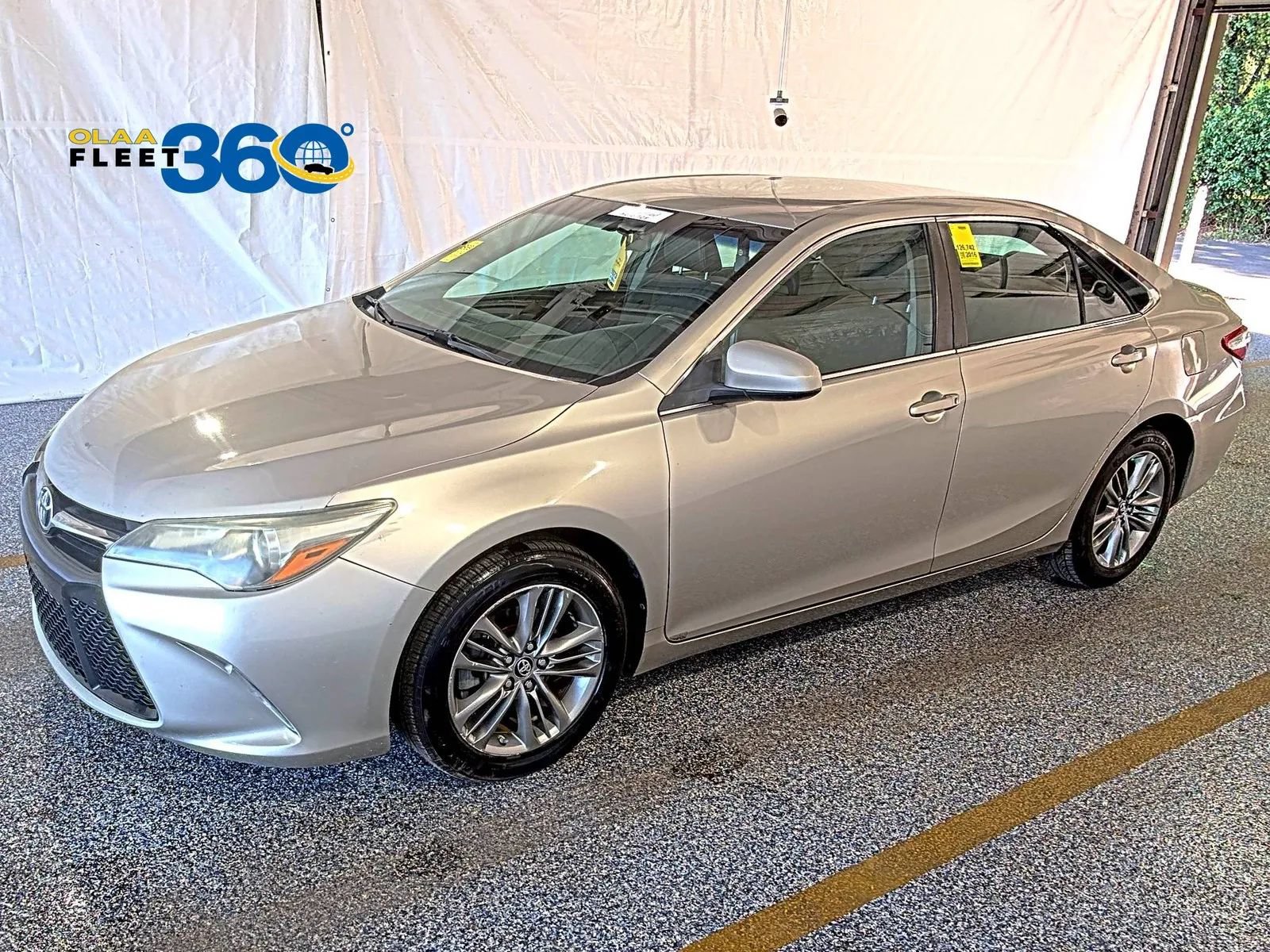 Used 2016 Toyota Camry SE FWD image 1