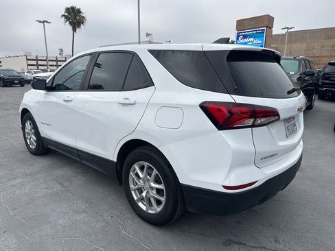 Used 2023 Chevrolet Equinox LS image 6
