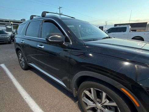 Used 2021 Hyundai Palisade SEL w/ Premium Package AWD/4WD image 4