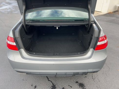 Used 2010 Mercedes-Benz E 350 Sedan image 6