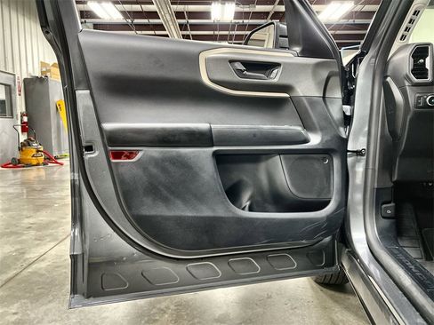 Used 2025 Ford Bronco Sport Big Bend w/ Convenience Package image 15