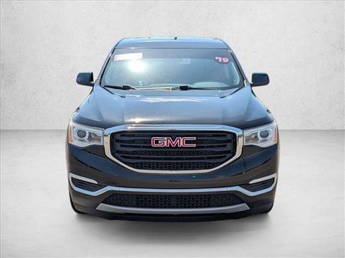 Used 2019 GMC Acadia SLE FWD image 2