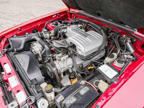 Used 1989 Ford Mustang GT RWD image 28
