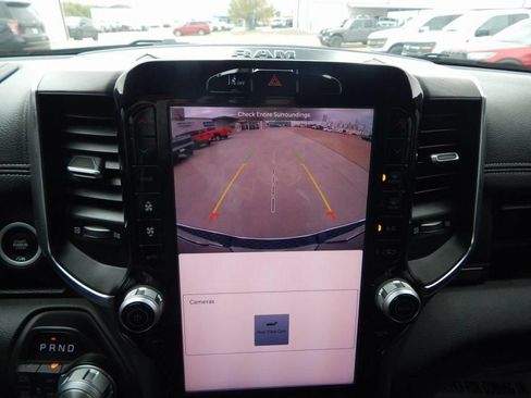 Used 2025 RAM 1500 Laramie AWD/4WD image 20