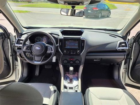 Used 2022 Subaru Forester image 11