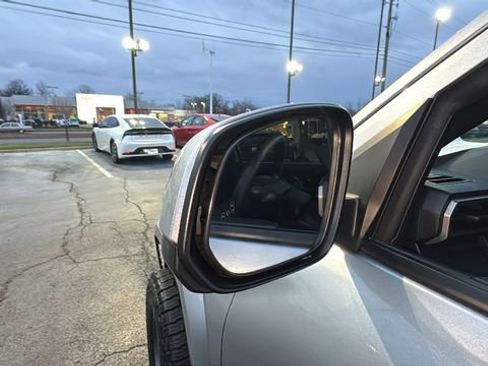 Used 2024 Toyota Tacoma SR5 image 39