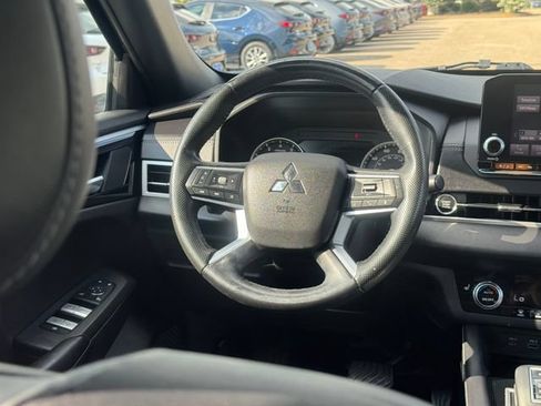 Used 2022 Mitsubishi Outlander SEL Black Edition AWD/4WD image 23