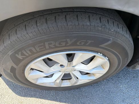 Used 2023 Honda CR-V LX image 8