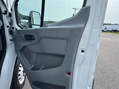 Used 2018 Ford Transit 350 156 DRW RWD image 35