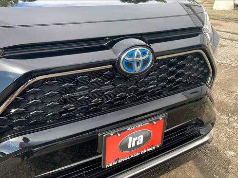 Used 2021 Toyota RAV4 SE AWD/4WD image 32