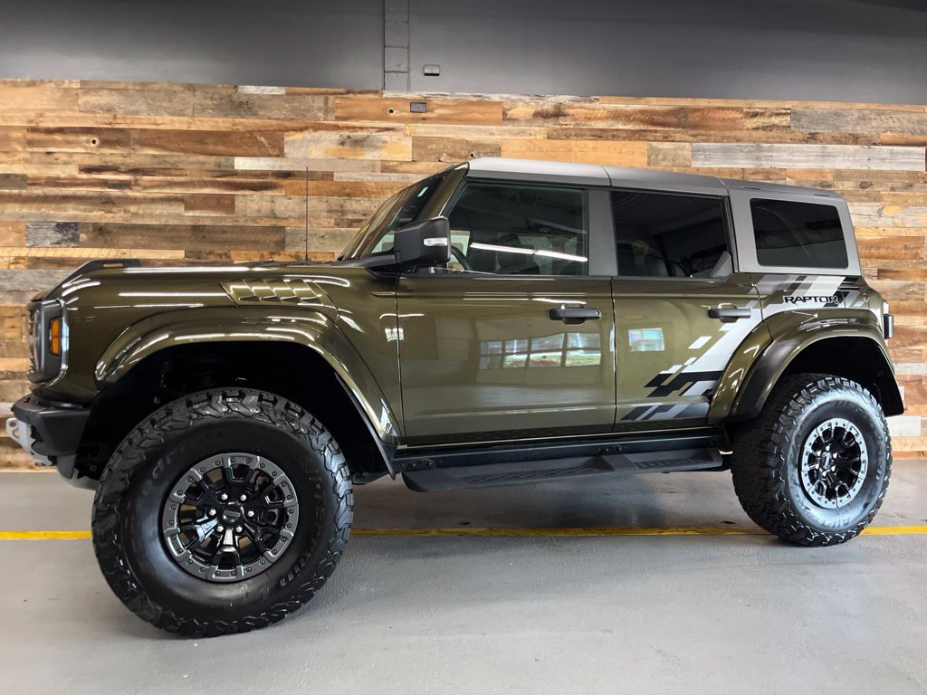 Used 2024 Ford Bronco Raptor w/ Interior Carbon Fiber Pack 6 AWD/4WD image 17
