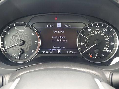 Used 2023 INFINITI QX50 Sensory image 28