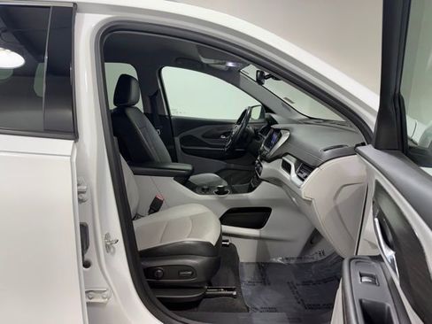 Used 2020 GMC Terrain SLT w/ Preferred Package image 28