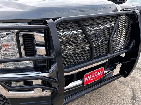 Used 2017 Ford F250 XLT w/ XLT Value Package image 34