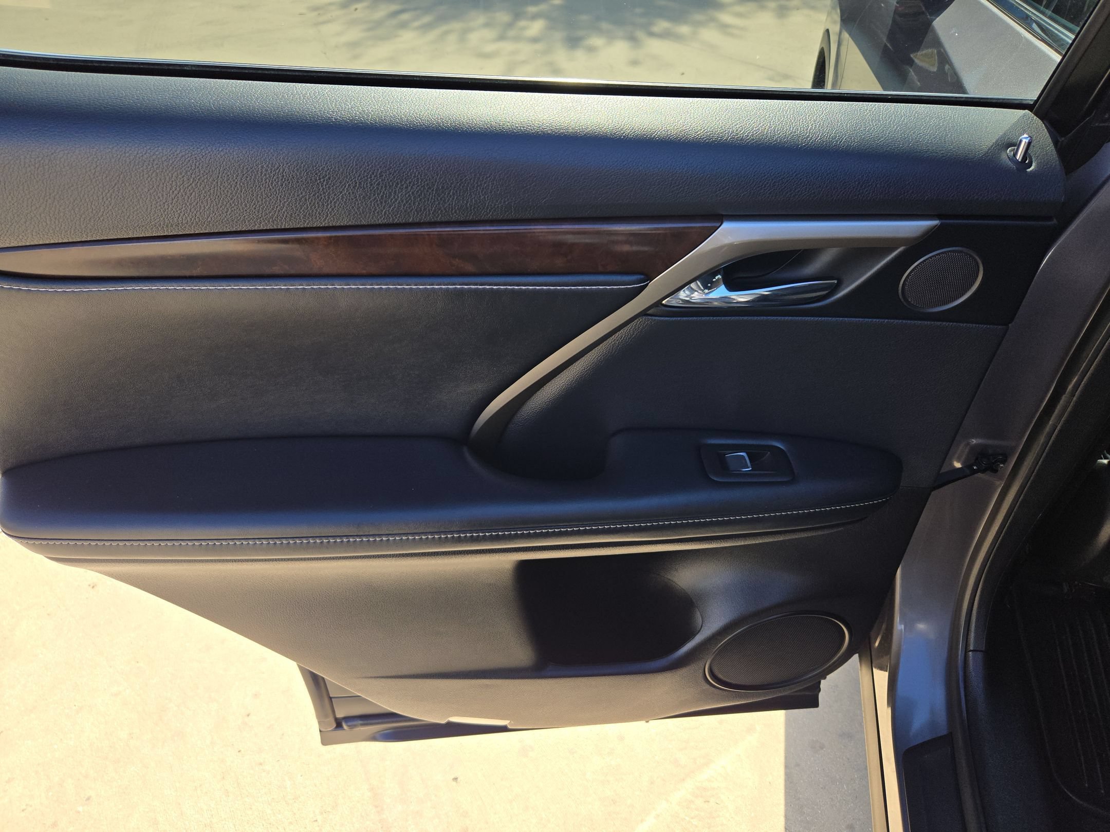 Used 2022 Lexus RX 350 FWD w/ Premium Package image 15