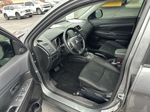 Used 2015 Mitsubishi Outlander Sport ES image 8