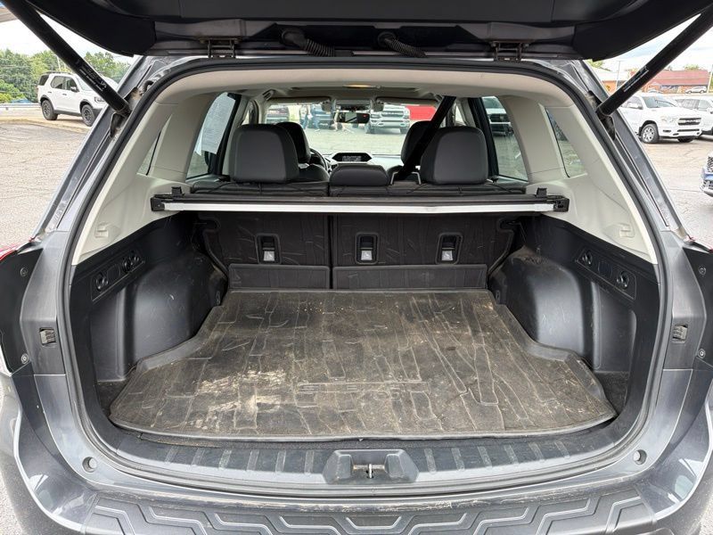 Used 2021 Subaru Forester Limited AWD/4WD image 10