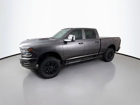 Used 2026 RAM 2500 Tradesman AWD/4WD image 3