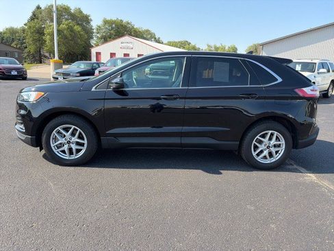 Used 2024 Ford Edge SEL w/ Convenience Package AWD/4WD image 2