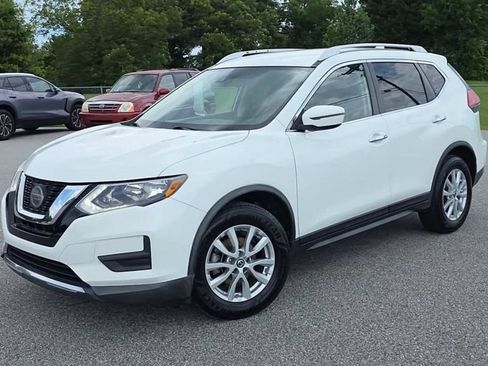 Used 2019 Nissan Rogue SV FWD image 4