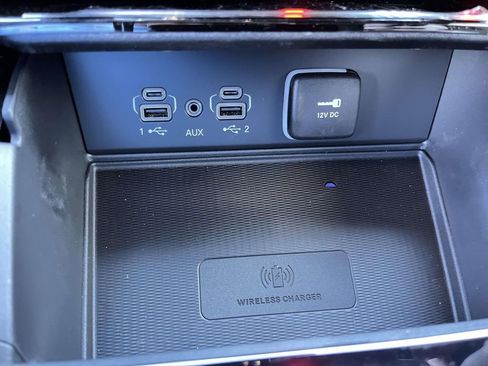 New 2025 Jeep Grand Cherokee Altitude image 21